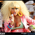 Nicki Minaj nip slips - image 