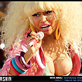 Nicki Minaj nip slips - image 