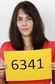 Czech Casting: Iva (6341)