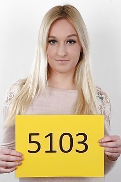 Czech Casting: Karolina (5103)