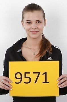 Czech Casting: Izabela (9571)