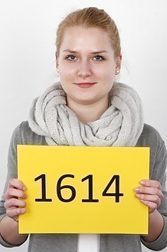 Czech Casting: Tena (1614)