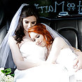 Hot And Mean: Dolly Little & Kymberlee Anne's white lez wedding - image 
